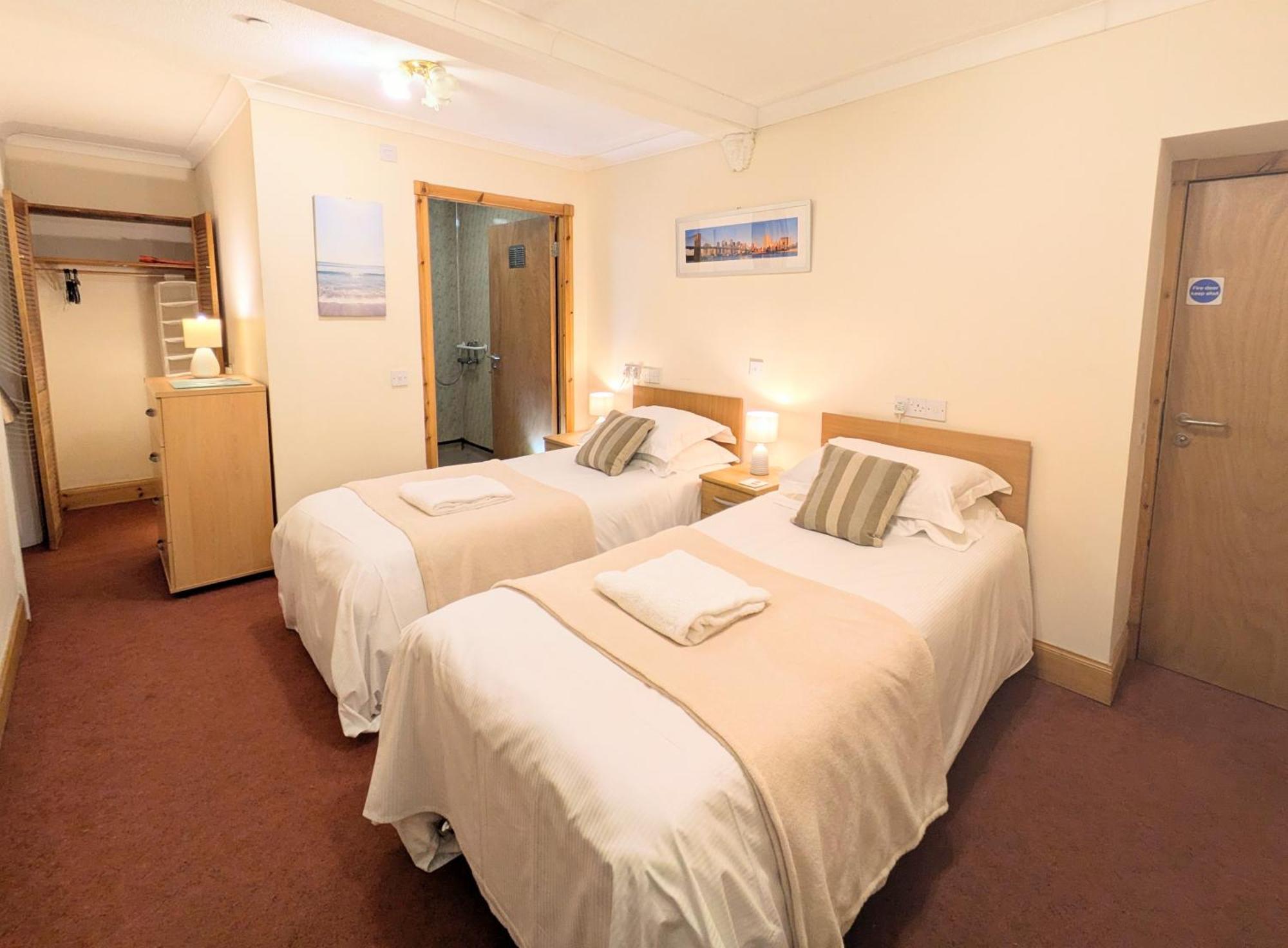 Hollybank - Ensuite Room & Use Of Large Shared Kitchen Ντάμφρις Εξωτερικό φωτογραφία